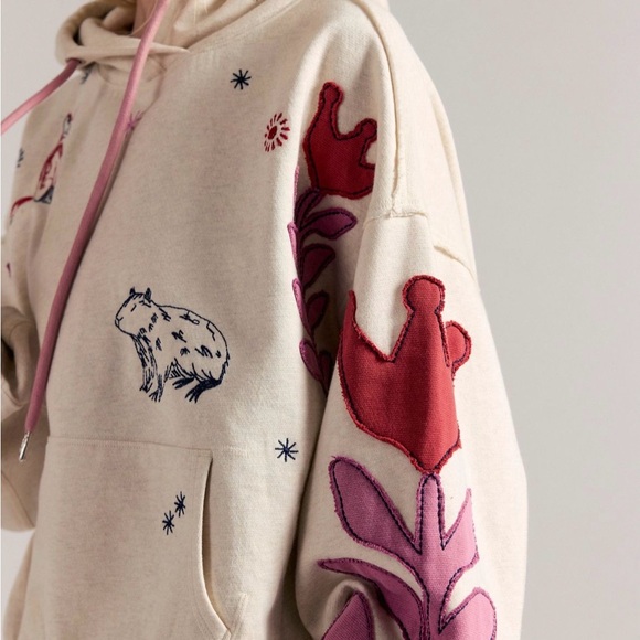 Free People We The Free For All Capybara Hoodie NWT - Picture 2 of 2